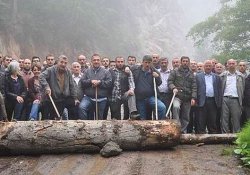 Davutoğlu, Cerattepeliler ile görüşecek
