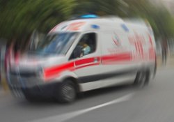 Kahta’da Traktör Devrildi: 1 Ölü