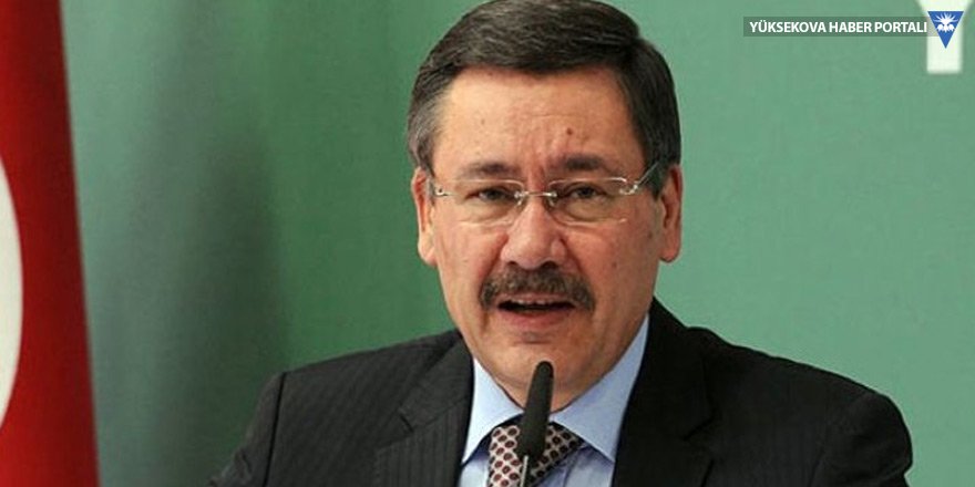 Melih Gökçek'ten Hayati Yazıcı'ya: Vallahi tozunu atarım!