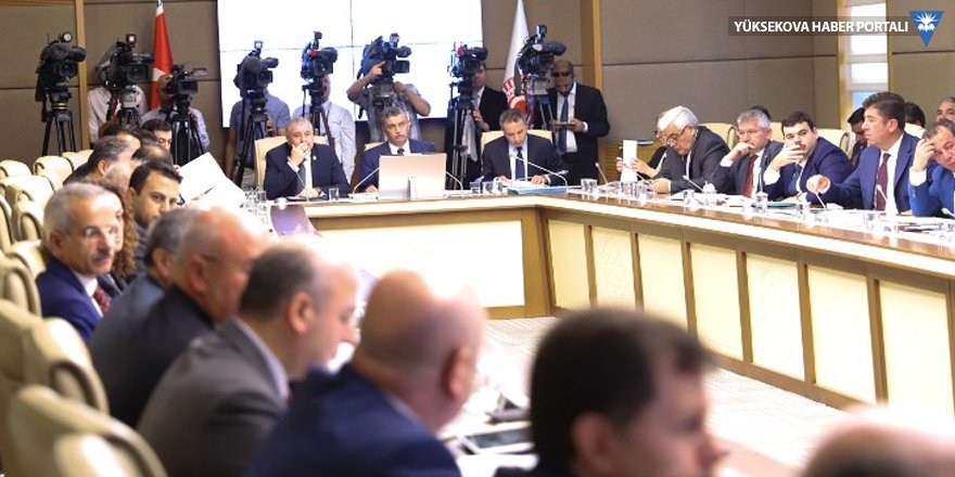 Meclis'te EYT'ye ret: Korucu maddesine takıldı!