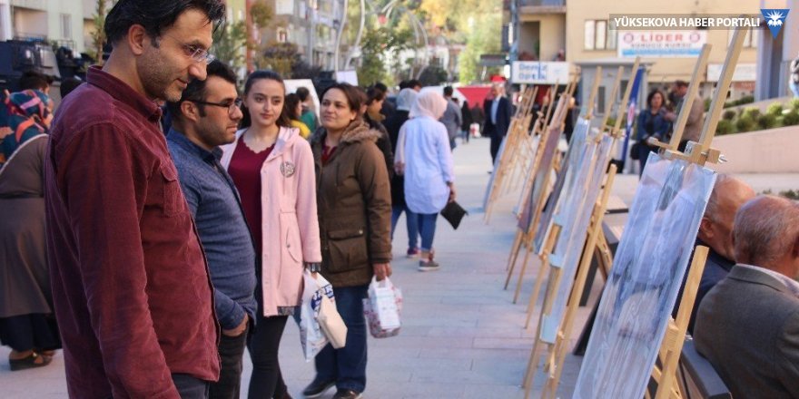 Hakkari’de resim sergisi