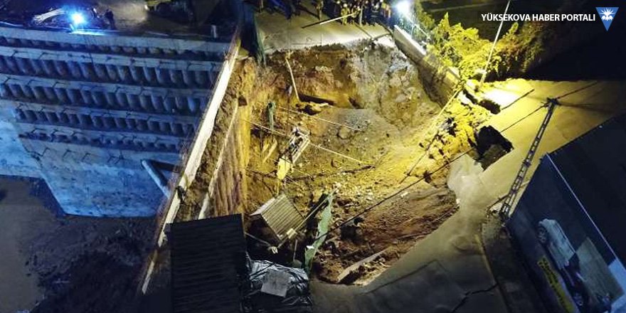 Metro yolu çöktü, 2 kişi yaşamını yitirdi