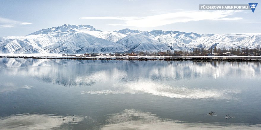 Yüksekova ovası ve Cilo dağlarından görüntüler - Dengbej Tiyarî'nin sesi eşliğinde