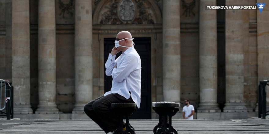 Fransa'da koronavirüsten ölenlerin sayısı 17 bini geçti
