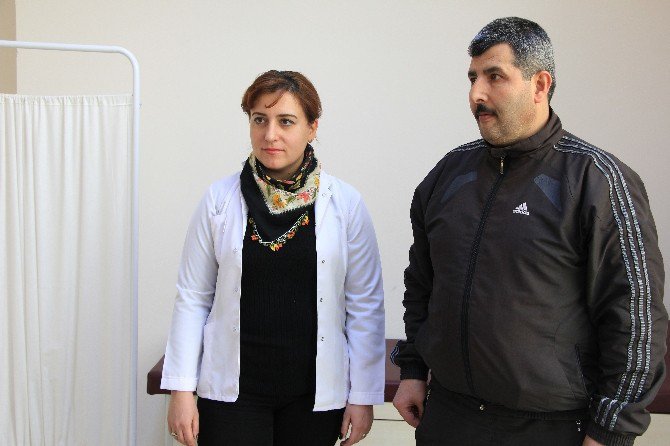 İranlı Doktor Malatya’daki Parkinson hastalarının umudu oldu