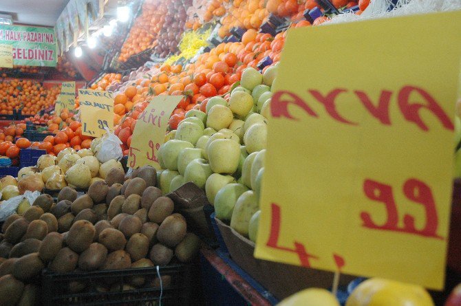 Van’da sebze meyve fiyatları cep yakıyor
