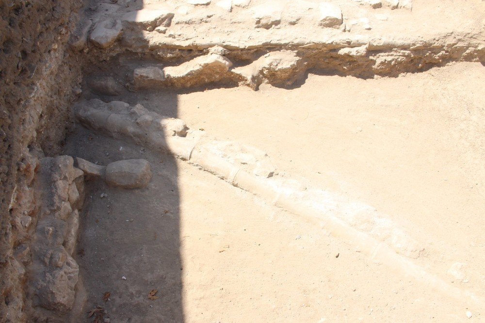 Hasankeyf’te 3 bin yıl öncesine ait altyapı tesisatı bulundu