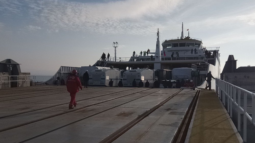 Türkiye’nin en büyük feribotu Van Gölü’nde deneme seferini tamamladı