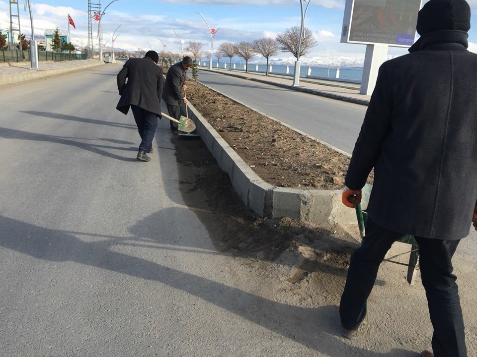 Erciş belediyesinden bahar temizliği