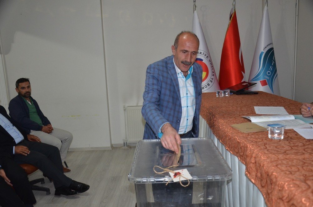 Yüksekova’da ticaret odası başkanı Pınar oldu