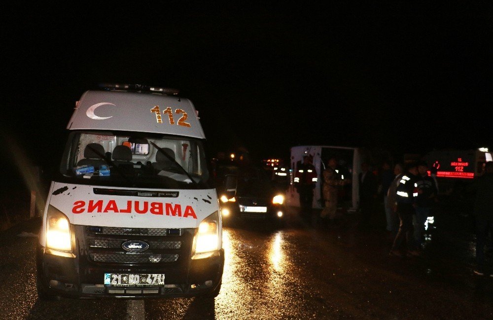 Diyarbakır’da yolcu otobüsü devrildi: 1 ölü, 29 yaralı
