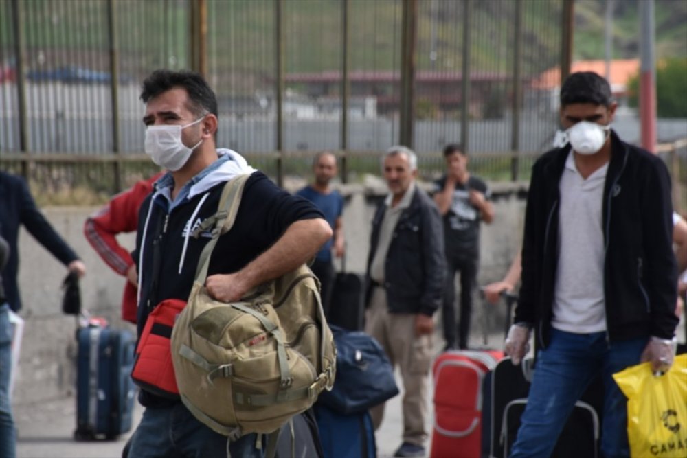 Irak'tan 135 vatandaş Türkiye'ye getirildi