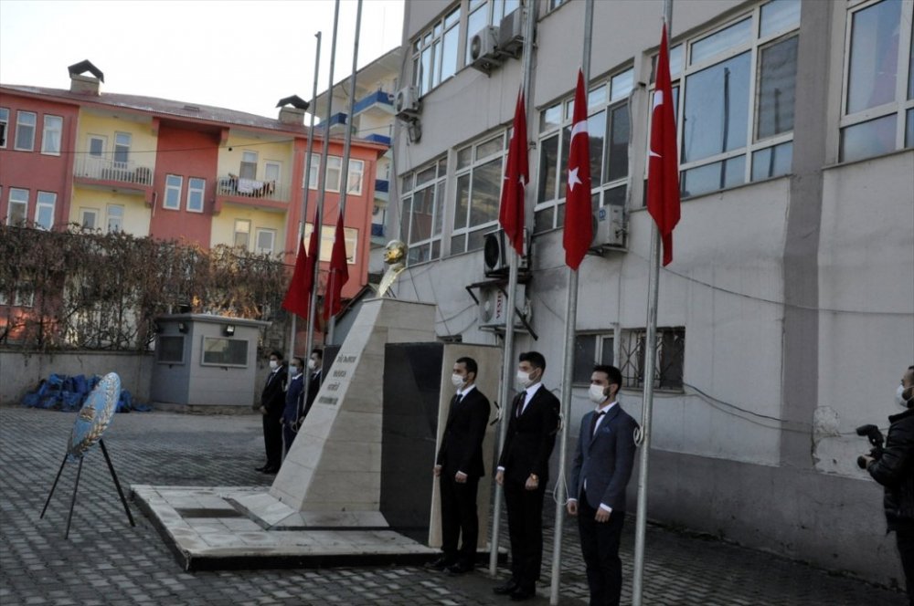 Çukurca'da öğretmenler günü etkinliği