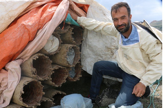 690x450nc-v-08-05-2021-ari-bal-yayla-uretim4.jpg