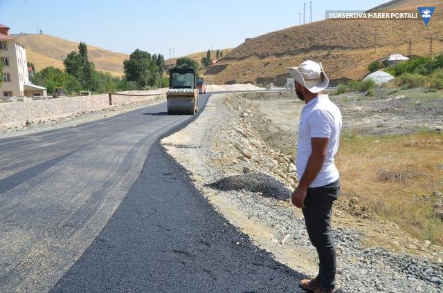 esendere-beldesinin-yollari-sicak-asfaltla-2-14360891-o.jpg