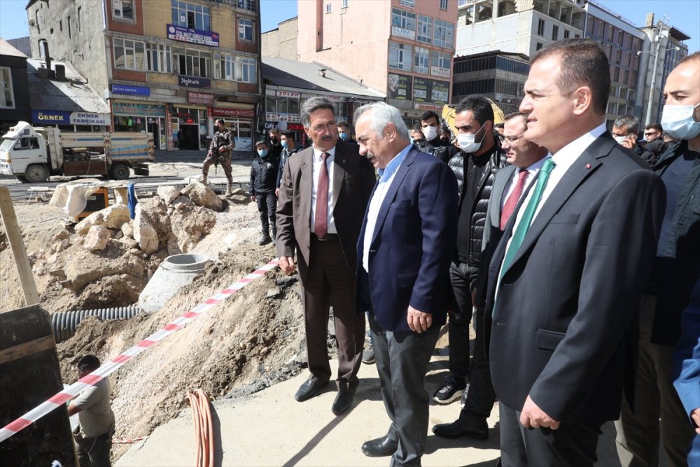 İçişleri Bakan Yardımcısı Mehmet Ersoy, Yüksekova'yı ziyaret etti