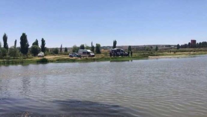 690x390cc-dyb-05-06-2022-dicle-nehri-boulan-ogrenciler-bulundu.jpg