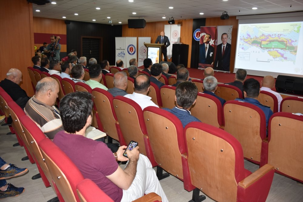 Hakkari'de "Madencilik Çalıştayı" düzenlendi