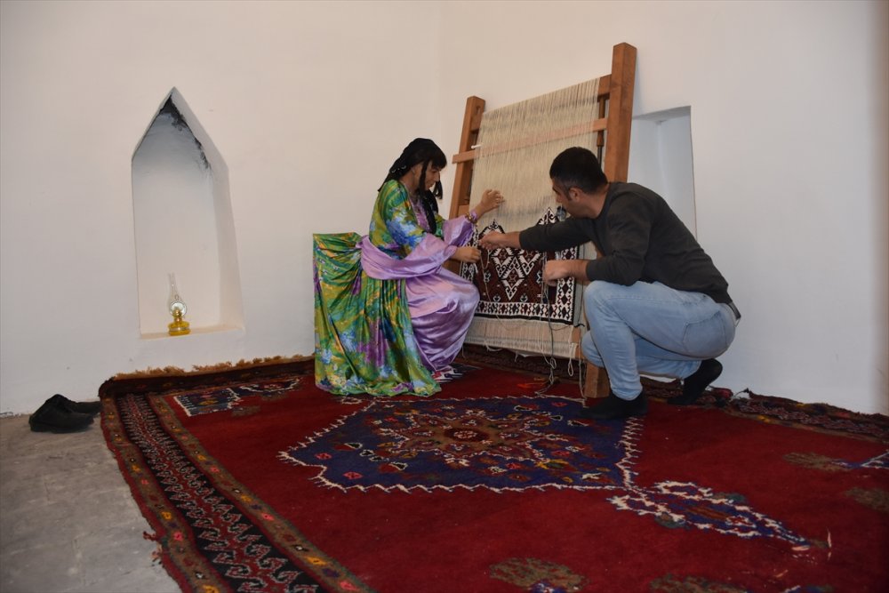 Hakkari'deki tarihi medrese "müze" olarak turizme hizmet ediyor