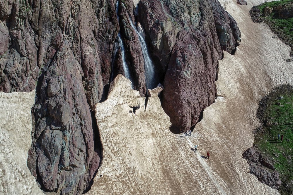 Sat Buzul Gölleri'ndeki 4. Cilo Festivali'nde farklı etkinlikler gerçekleştirildi