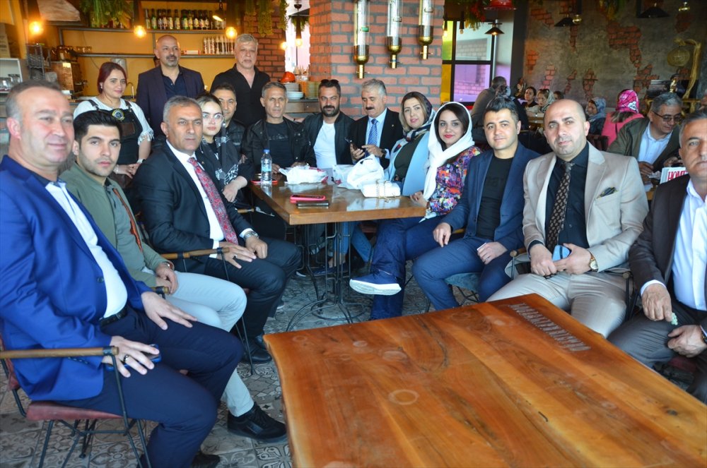 İranlı turizmciler Hakkari ziyaretlerinin ikinci gününde Yüksekova'yı gezdi