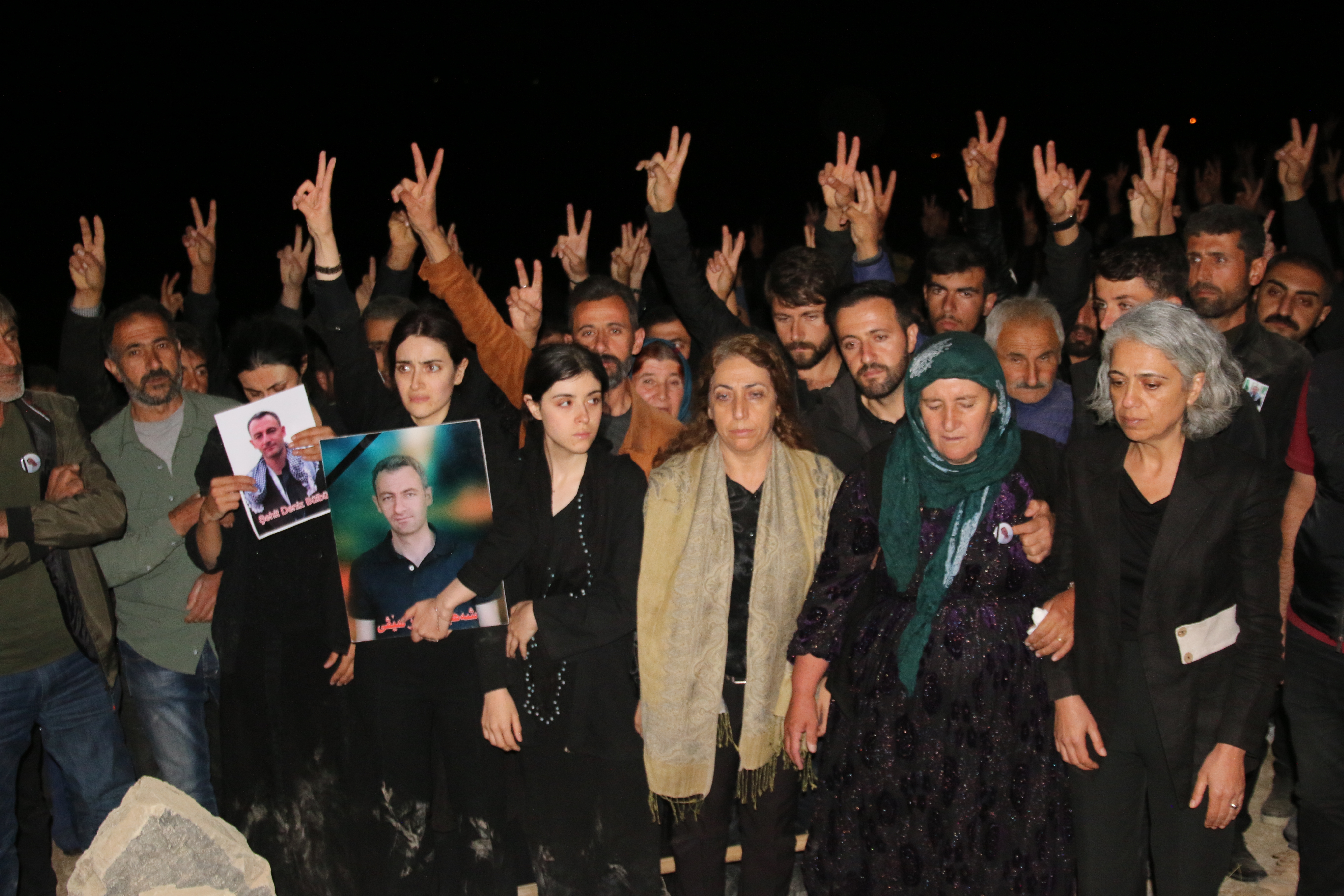 40-hkr-22-09-2023-deniz-bulbun-cenazesi-defnedildi10.jpg