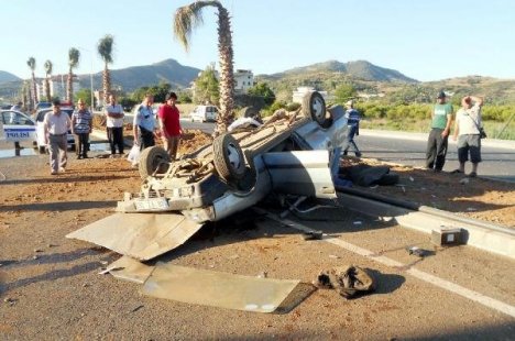 Gazipaşa'da 2 Ayrı Kaza: 1 Ölü, 2 Yaralı