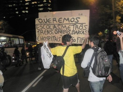 Rio De Janeiro'da Ücretsiz Bilet Eylemi