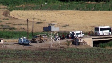 Rojavalı Kürtler Dönüyor