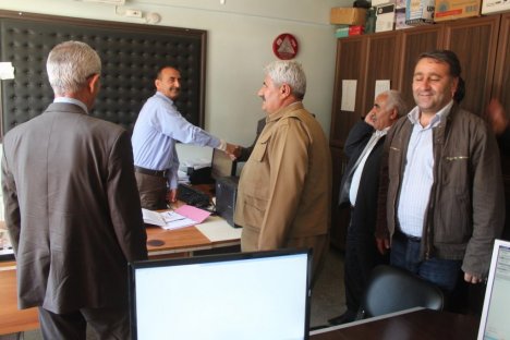 Şemdinli BDP İlçe Örgütü Belediye Başkanlarını Ziyaret Etti