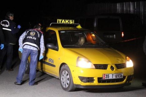Taksi Şoförünü Öldürüp Kaçtılar